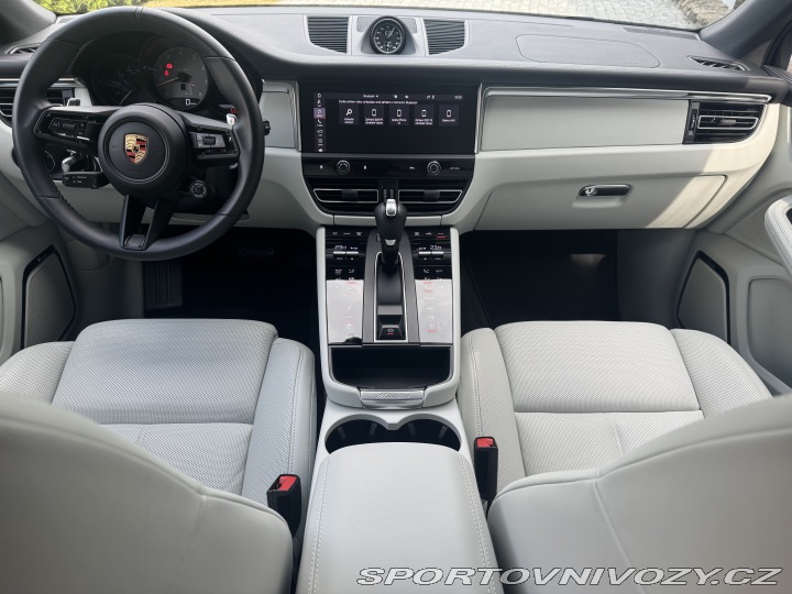 Porsche Macan S V6 1.MAJITEL MAX VÝBAVA 2023