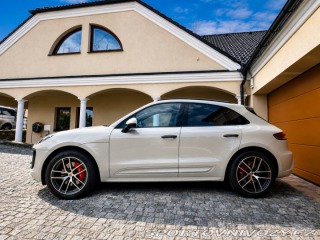 Porsche Macan S V6 1.MAJITEL MAX VÝBAVA 2023