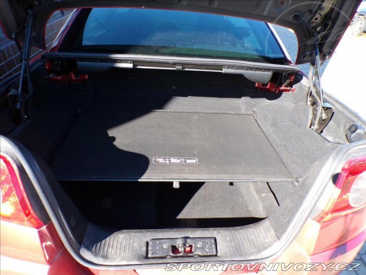 Renault Mégane 2,0 16V CC 2007