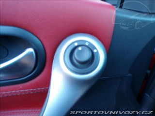 Renault Mégane 2,0 16V CC 2007
