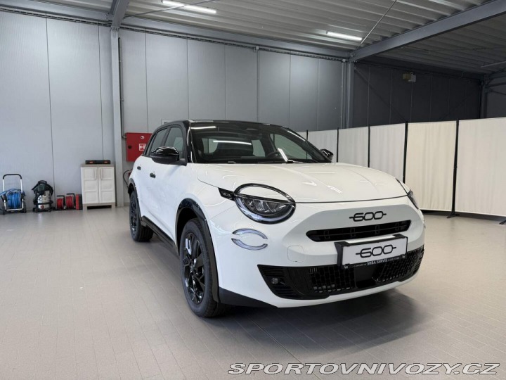 Fiat 600 Street 1.2 Turbo 100k MT6 2026