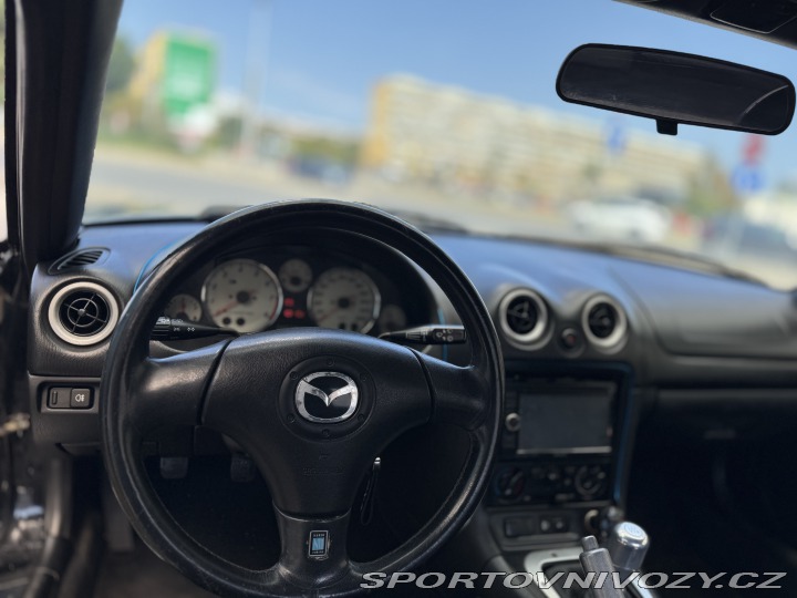Mazda MX-5 NBFL 2001