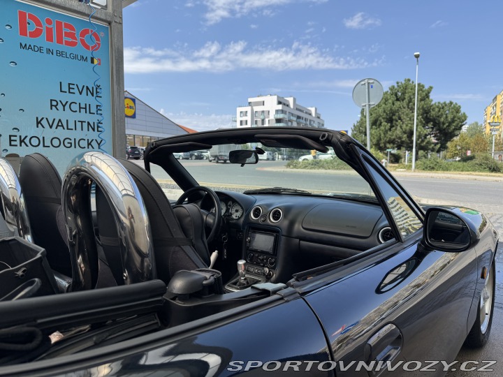 Mazda MX-5 NBFL 2001