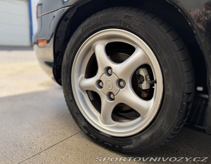 Mazda MX-5 NBFL 2001