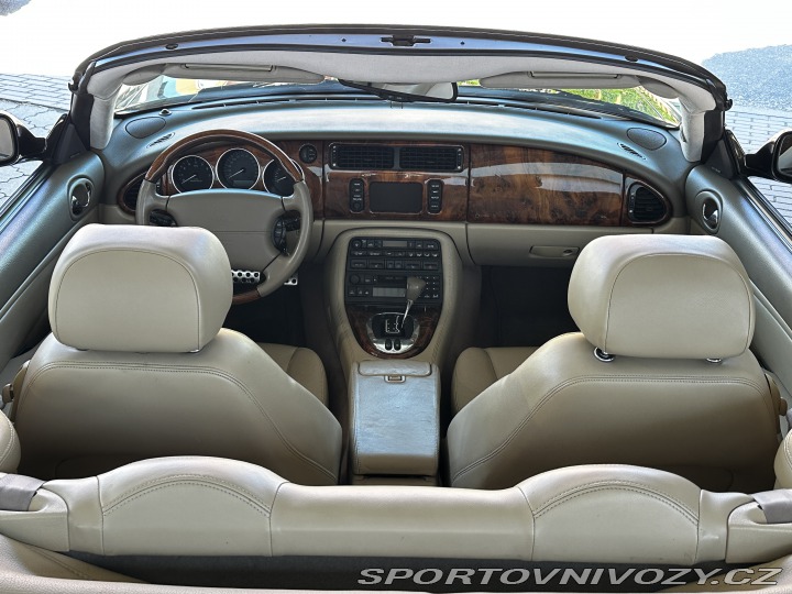Jaguar XKR Convertible 4.2 V8 2025