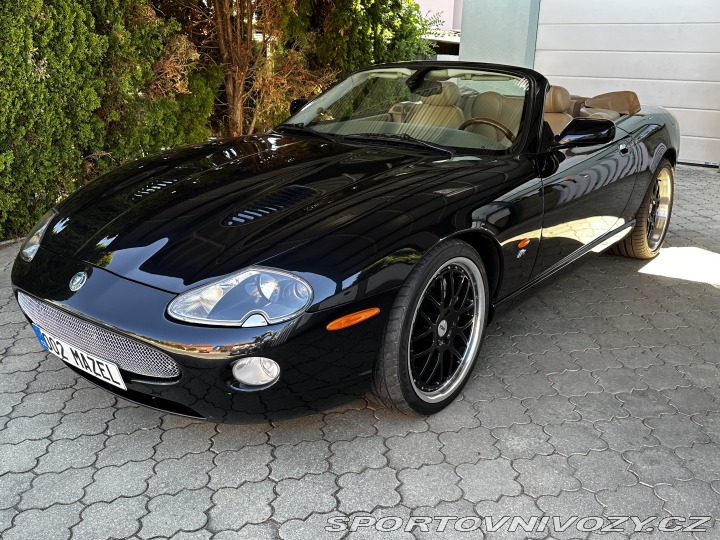 Jaguar XKR Convertible 4.2 V8 2025