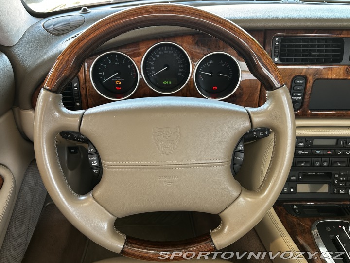 Jaguar XKR Convertible 4.2 V8 2025