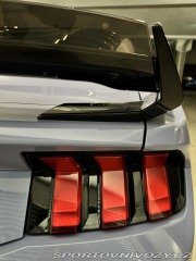 Ford Mustang Dark Horse 2025