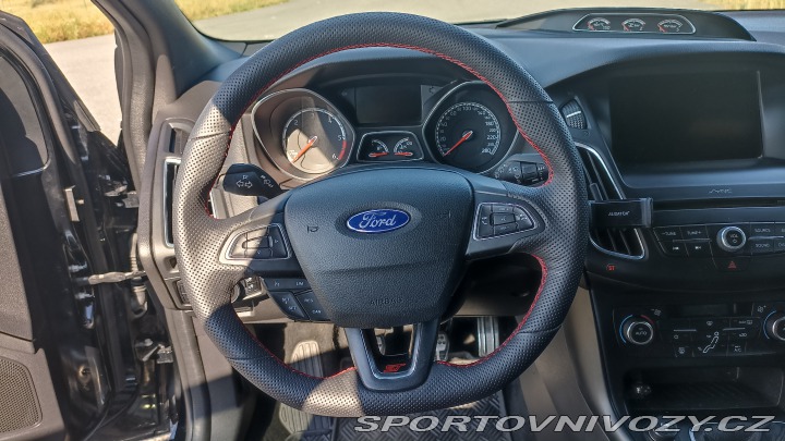 Ford Focus ST 2016