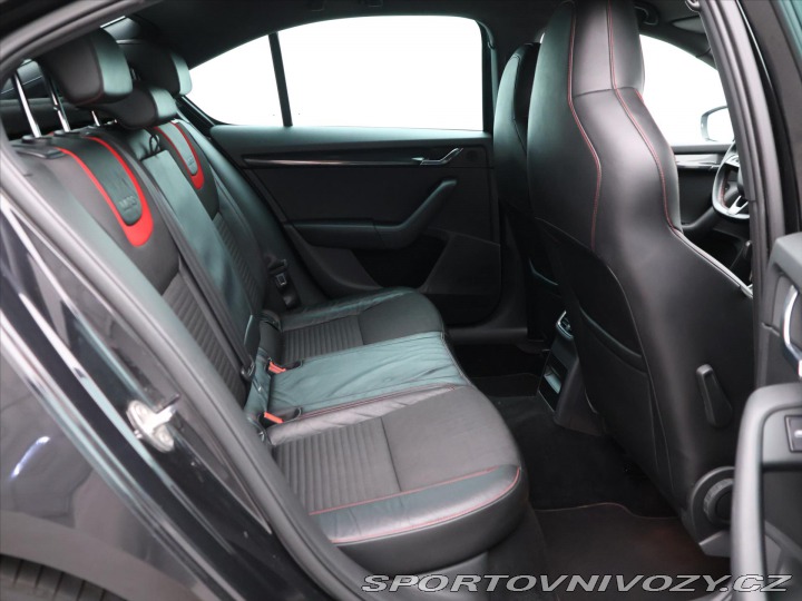 Škoda Octavia RS 2,0 TDI 135kW RS Xenon Na 2015
