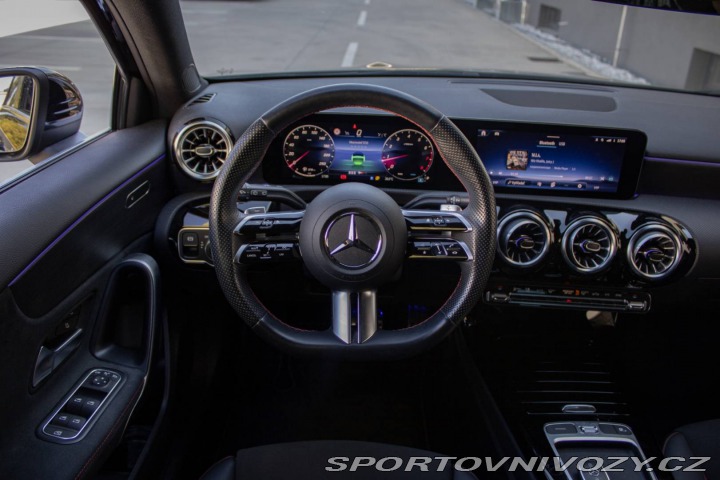 Mercedes-Benz A A180 AMG line 2023 100kW 2023
