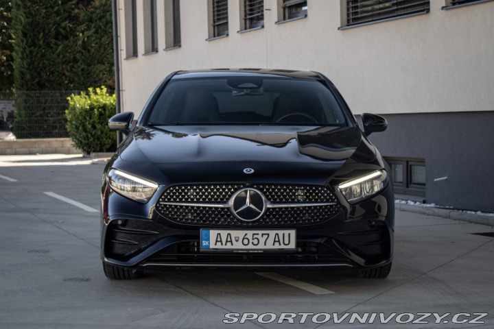 Mercedes-Benz A A180 AMG line 2023 100kW 2023