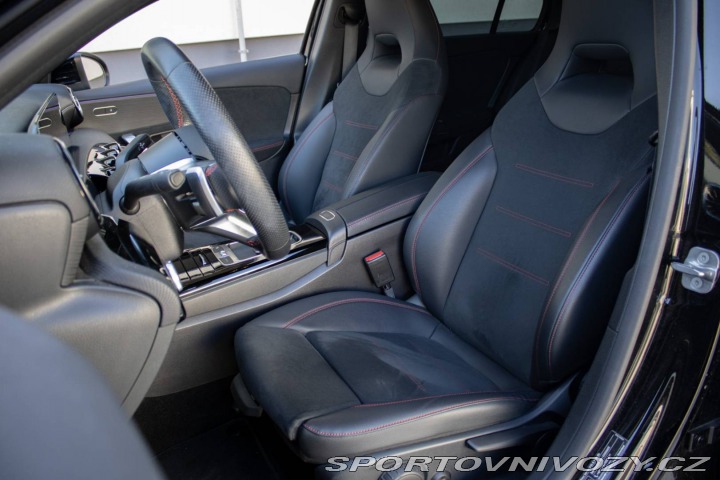 Mercedes-Benz A A180 AMG line 2023 100kW 2023