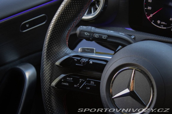 Mercedes-Benz A A180 AMG line 2023 100kW 2023