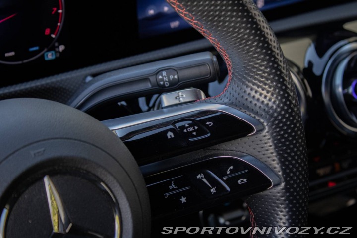 Mercedes-Benz A A180 AMG line 2023 100kW 2023