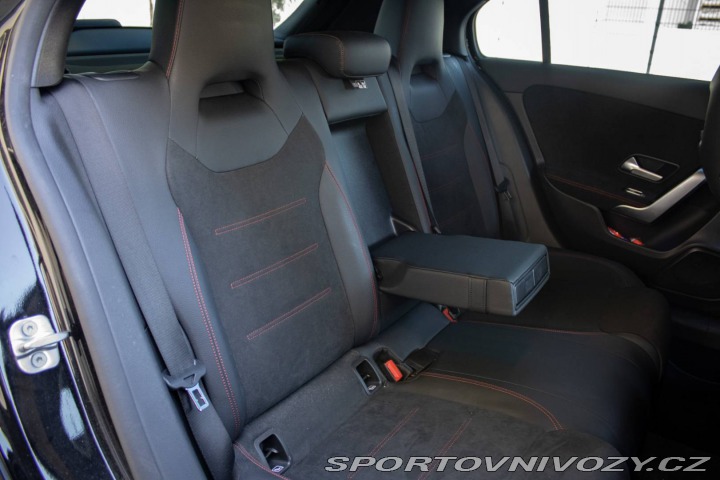 Mercedes-Benz A A180 AMG line 2023 100kW 2023