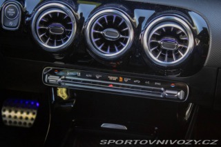 Mercedes-Benz A A180 AMG line 2023 100kW 2023