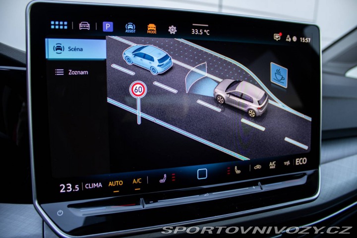 Volkswagen Golf 1.5 eTSI eHybrid Limited 2025