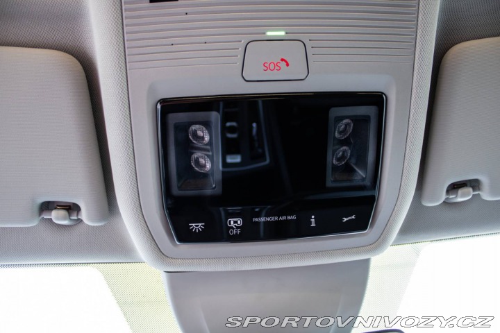 Volkswagen Golf 1.5 eTSI eHybrid Limited 2025