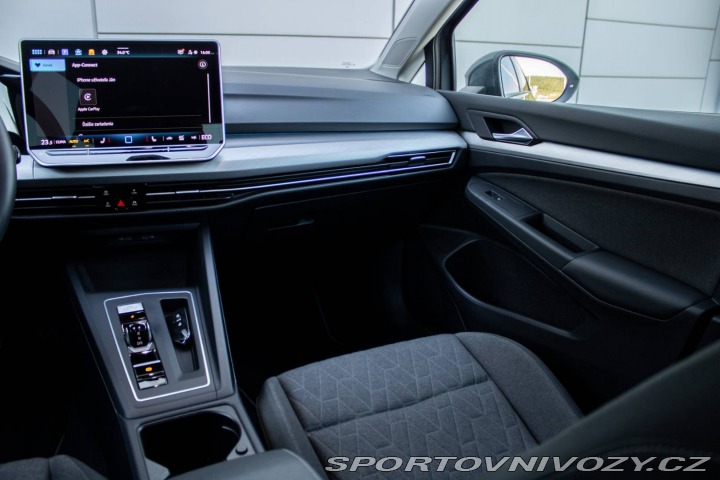 Volkswagen Golf 1.5 eTSI eHybrid Limited 2025