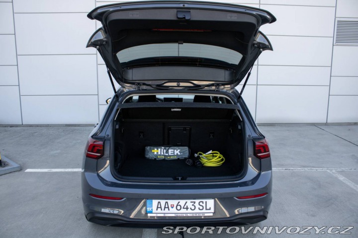 Volkswagen Golf 1.5 eTSI eHybrid Limited 2025