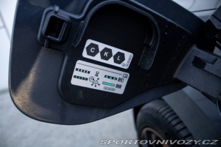 Volkswagen Golf 1.5 eTSI eHybrid Limited 2025