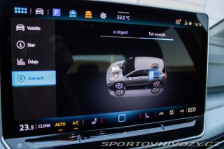 Volkswagen Golf 1.5 eTSI eHybrid Limited 2025