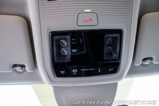 Volkswagen Golf 1.5 eTSI eHybrid Limited 2025