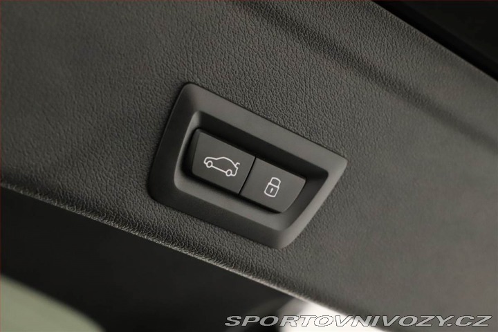 BMW X6 xDrive30d, M PAKET, VENTI 2025