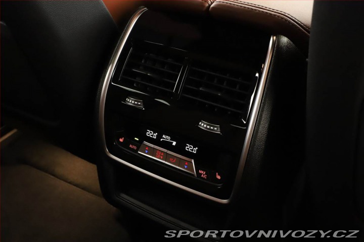 BMW X6 xDrive30d, M PAKET, VENTI 2025