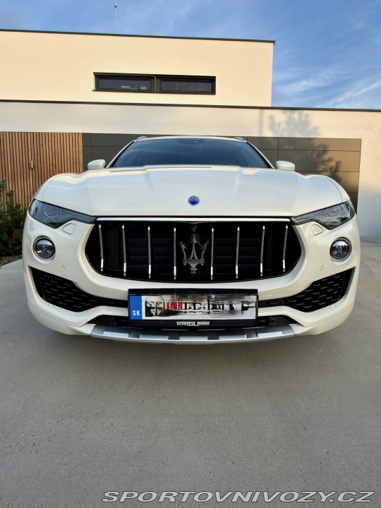 Maserati Levante S 2017