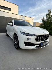 Maserati Levante S 2017