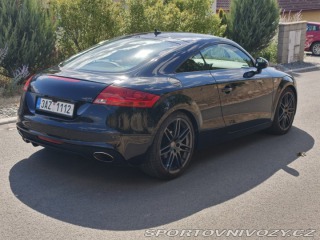 Audi TT 8j 2.0tfsi + zimní pneu 2011