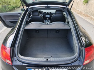 Audi TT 8j 2.0tfsi + zimní pneu 2011