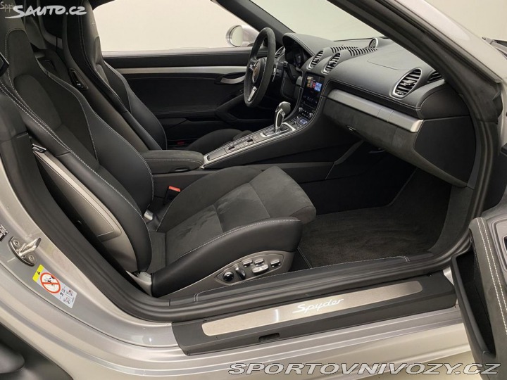 Porsche 718 Spyder PDK| APPROVED |ČR 2021