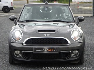 Mini Cooper S 1.6 135kW KABRIO KŮŽE 2012