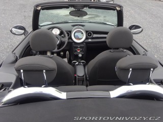 Mini Cooper S 1.6 135kW KABRIO KŮŽE 2012