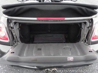 Mini Cooper S 1.6 135kW KABRIO KŮŽE 2012