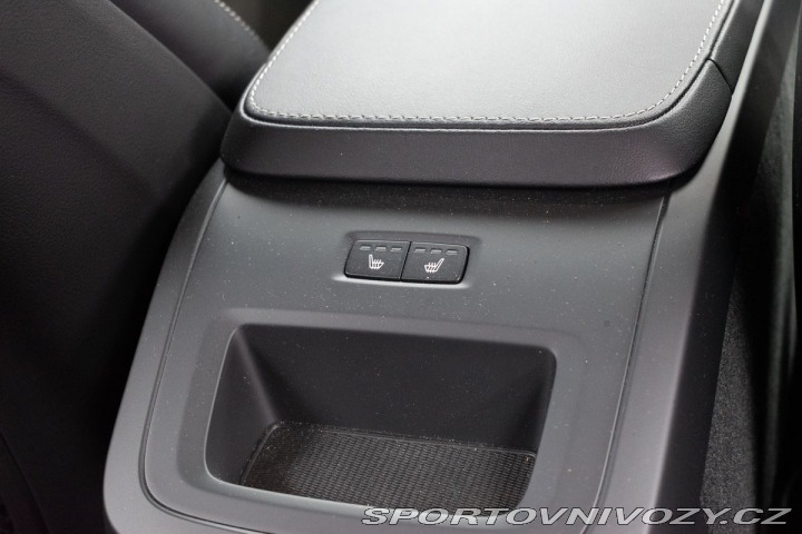 Volvo Ostatní modely XC90 B5 AWD R-DESIGN*POLESTAR 2021