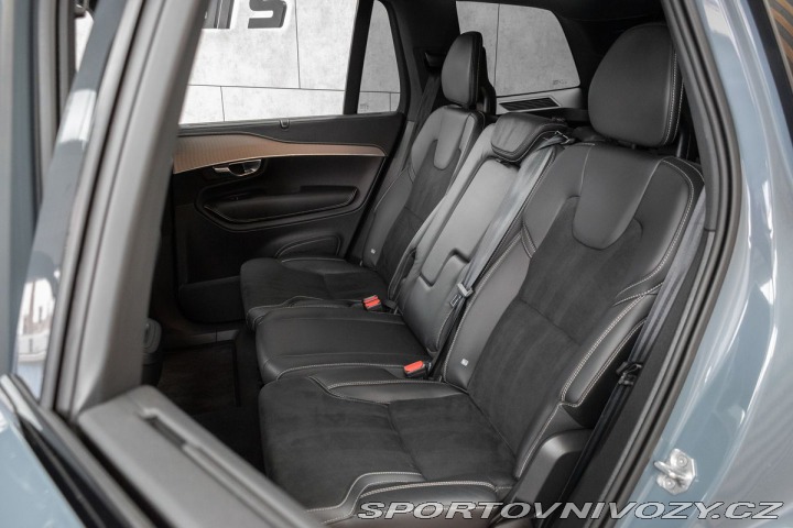 Volvo Ostatní modely XC90 B5 AWD R-DESIGN*POLESTAR 2021