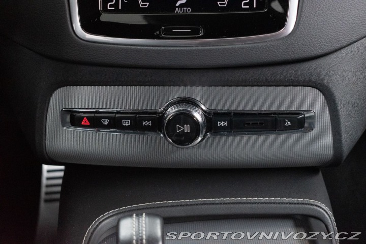 Volvo Ostatní modely XC90 B5 AWD R-DESIGN*POLESTAR 2021