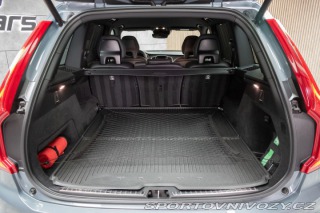Volvo Ostatní modely XC90 B5 AWD R-DESIGN*POLESTAR 2021