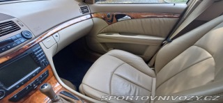 Mercedes-Benz E W211 2008