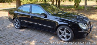 Mercedes-Benz E W211 2008