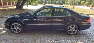 Mercedes-Benz E W211 2008