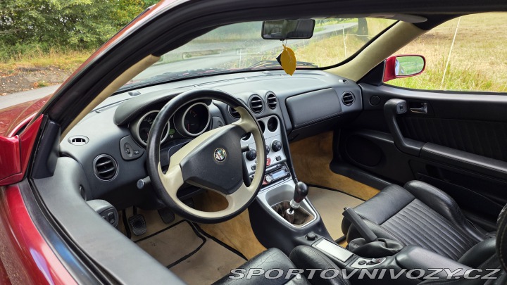 Alfa Romeo GTV 2001