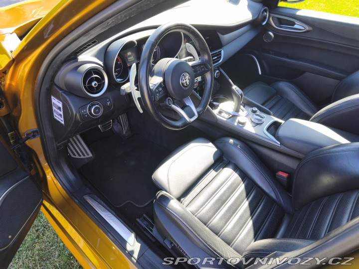 Alfa Romeo Giulia Veloce GT Junior 2022
