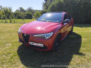 Alfa Romeo Stelvio Estrema 2022