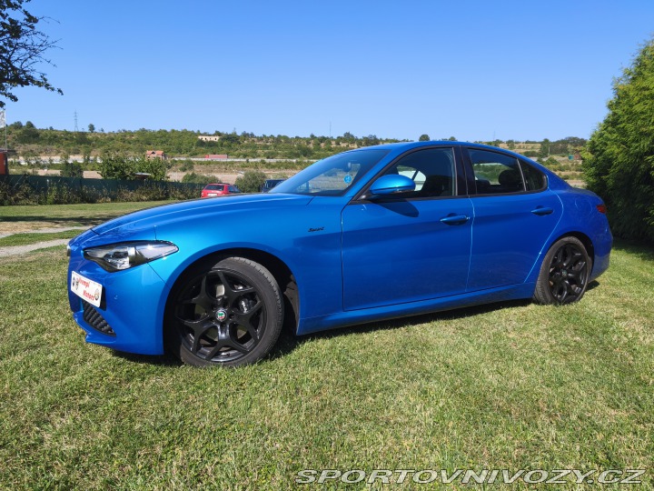 Alfa Romeo Giulia Sprint 2021