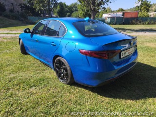 Alfa Romeo Giulia Sprint 2021